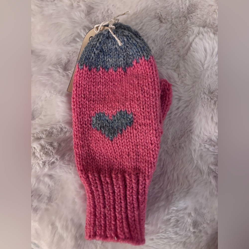 Hand Knit Mittens - Picture 5 of 6